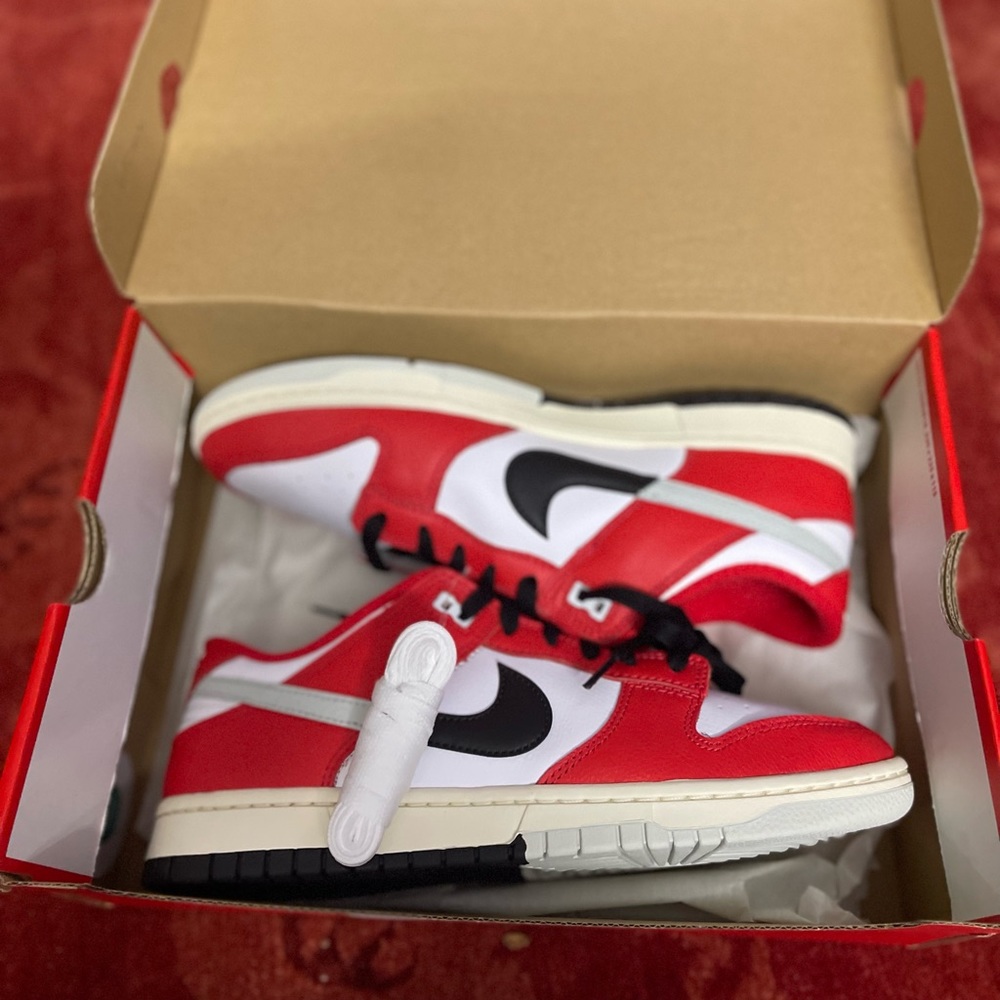 Men's Nike Dunk Low Chicago Split - Picture 10 of 15